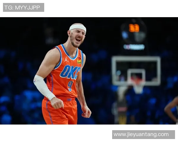 亚历克斯卡鲁索：从默默无闻到NBA明星的奋斗之路